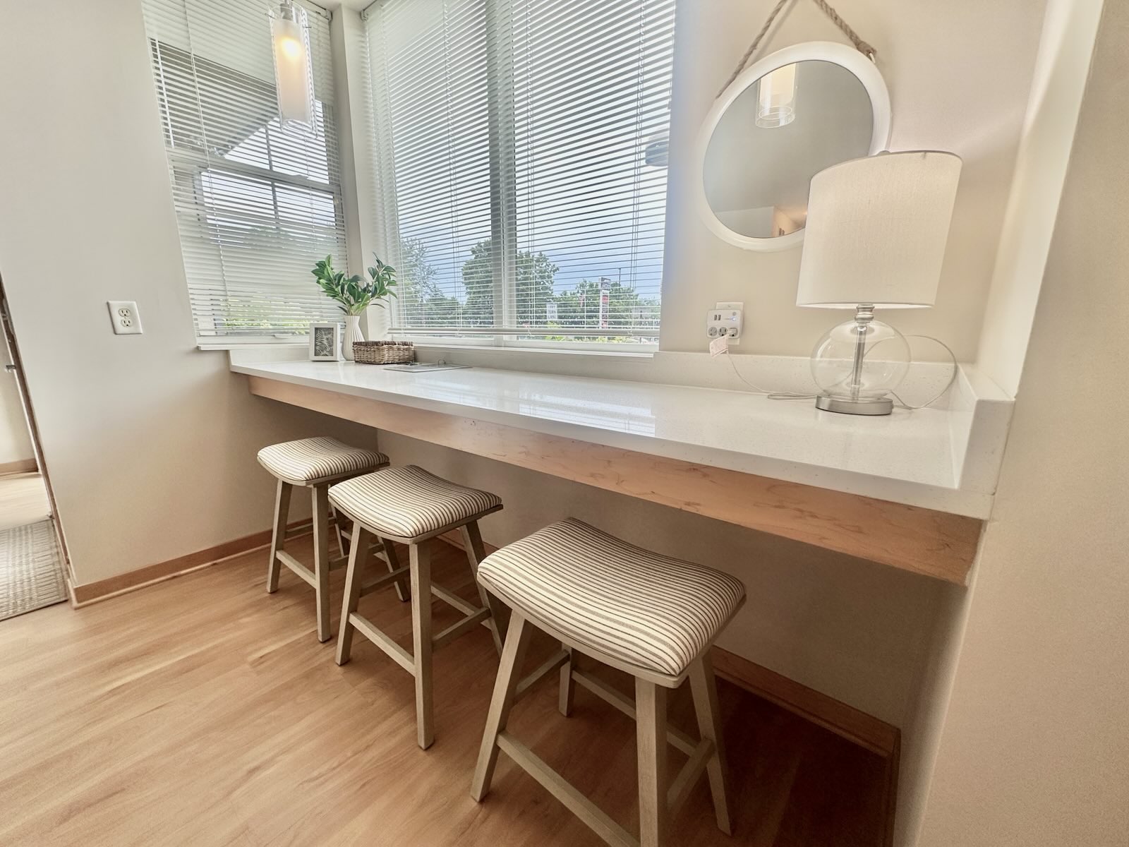 116 - desk -7-21-25
