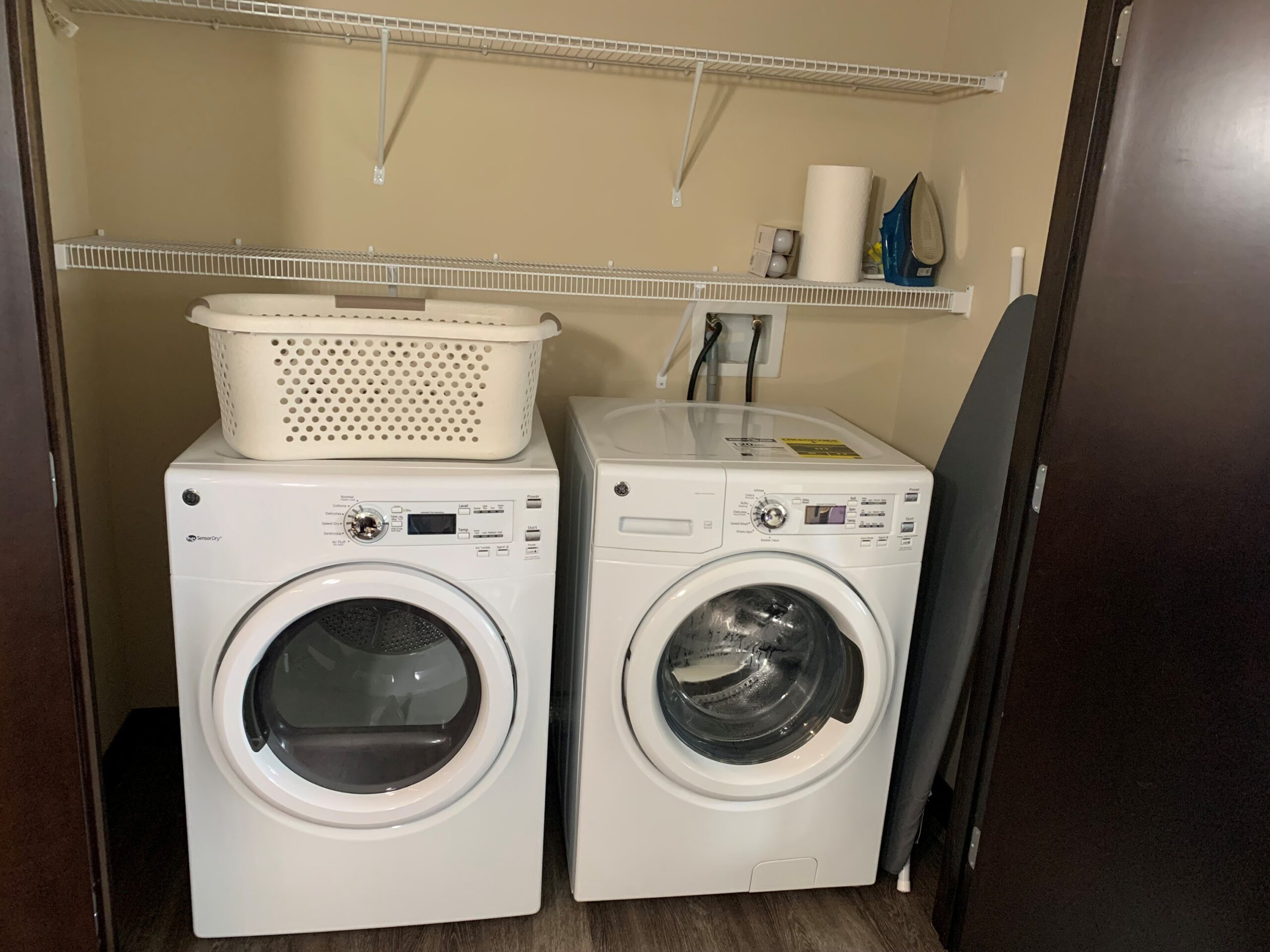 421 Washer Dryer