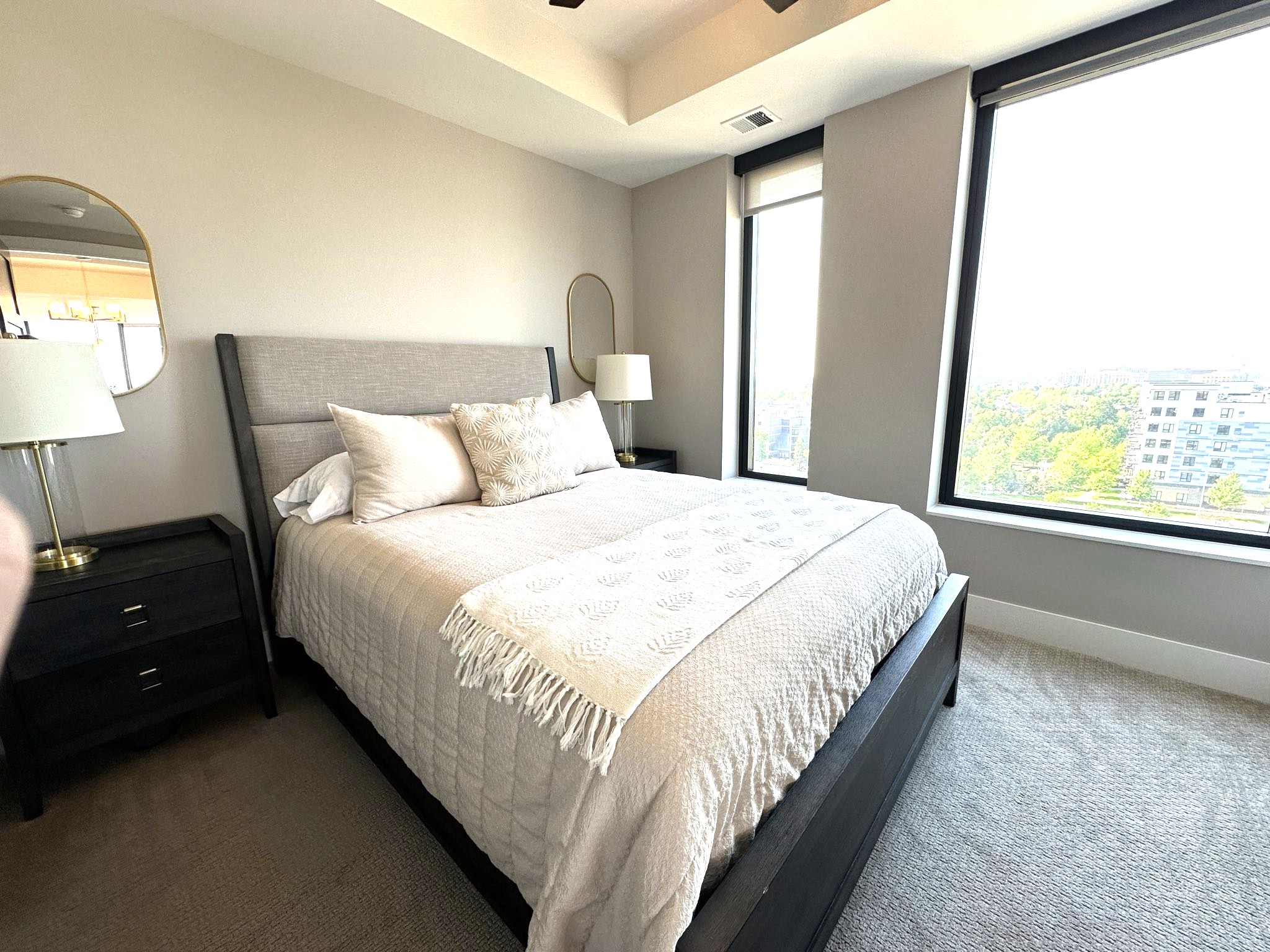 910 bedroom (4)