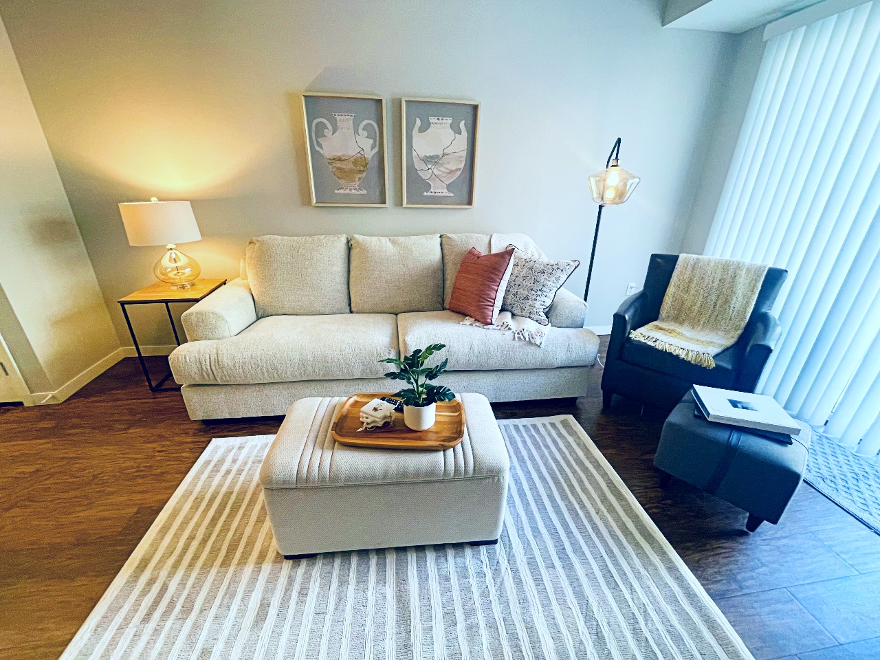 126 living room (4) retouched