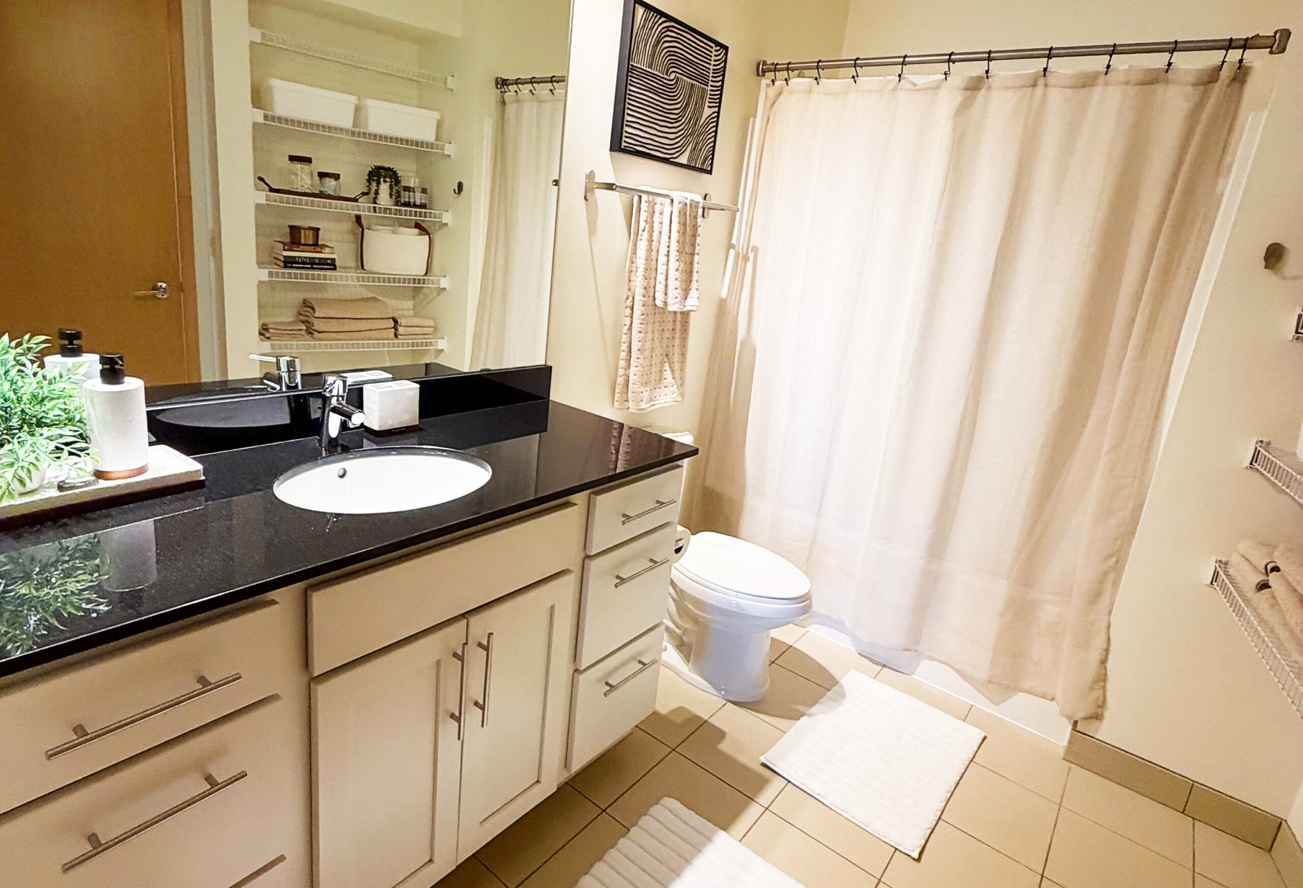 511 Bathroom